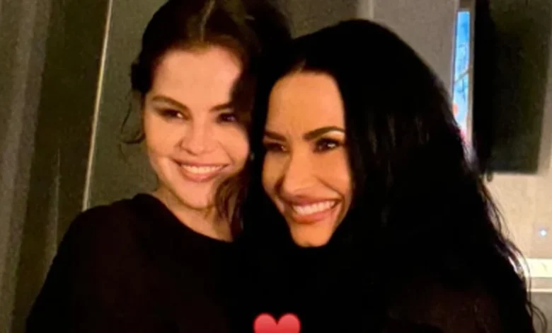 Selena Gomez Supports Demi Lovato at Opening Night of Her It’s Not That Deep Tour | Candid Photos, Demi Lovato, Selena Gomez | Celebrity News and Gossip | Entertainment, Photos and Videos