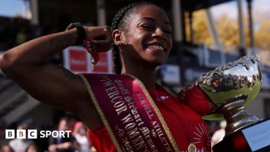 Sha'Carri Richardson storms to iconic Stawell Gift title from back of field