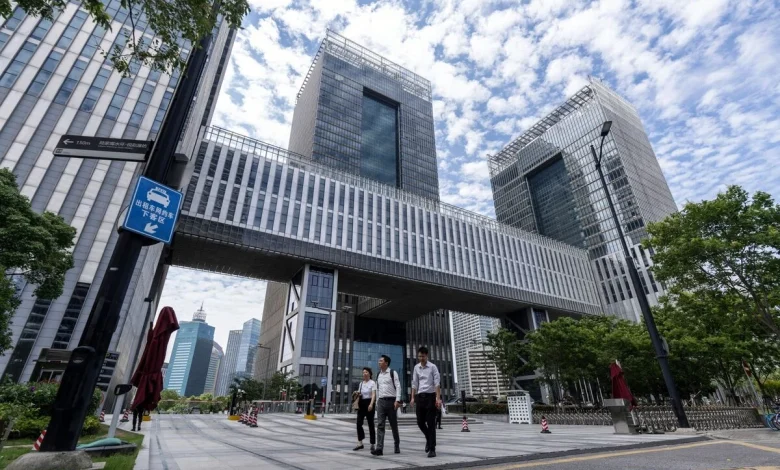 Shanghai Merges Two Brokerages as Consolidation Gathers Pace