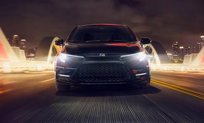 Six of 10 Drivers Say Headlight Glare Is a Problem