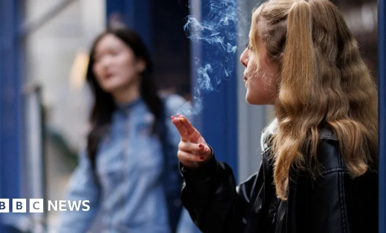 Smoking ban for people born after 2008 in the UK agreed