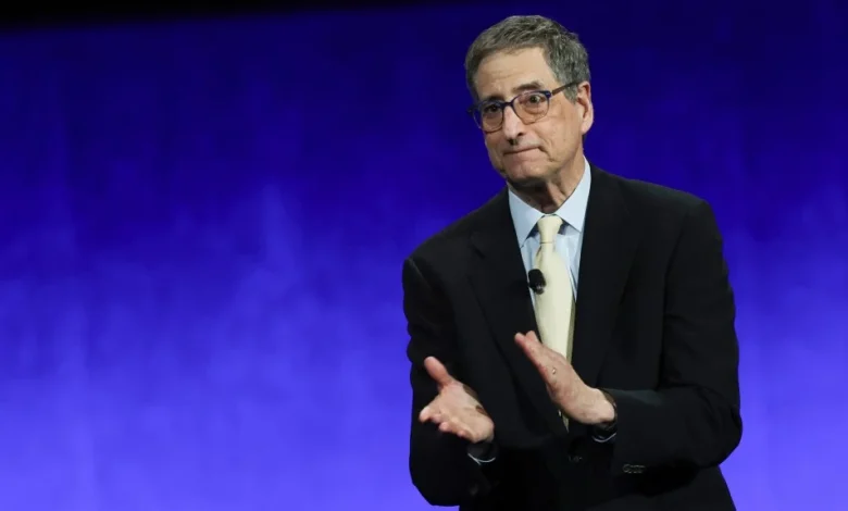 Sony's Tom Rothman Tells Theaters To Enforce Longer Windows, Scrap Ads