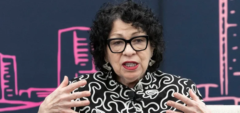 Sotomayor Faults Kavanaugh Over Immigration Stops Concurrence