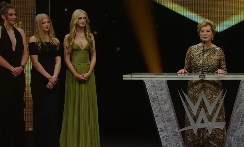 Stephanie McMahon Inducted Into WWE Hall Of Fame By Her Daughters & Linda McMahon