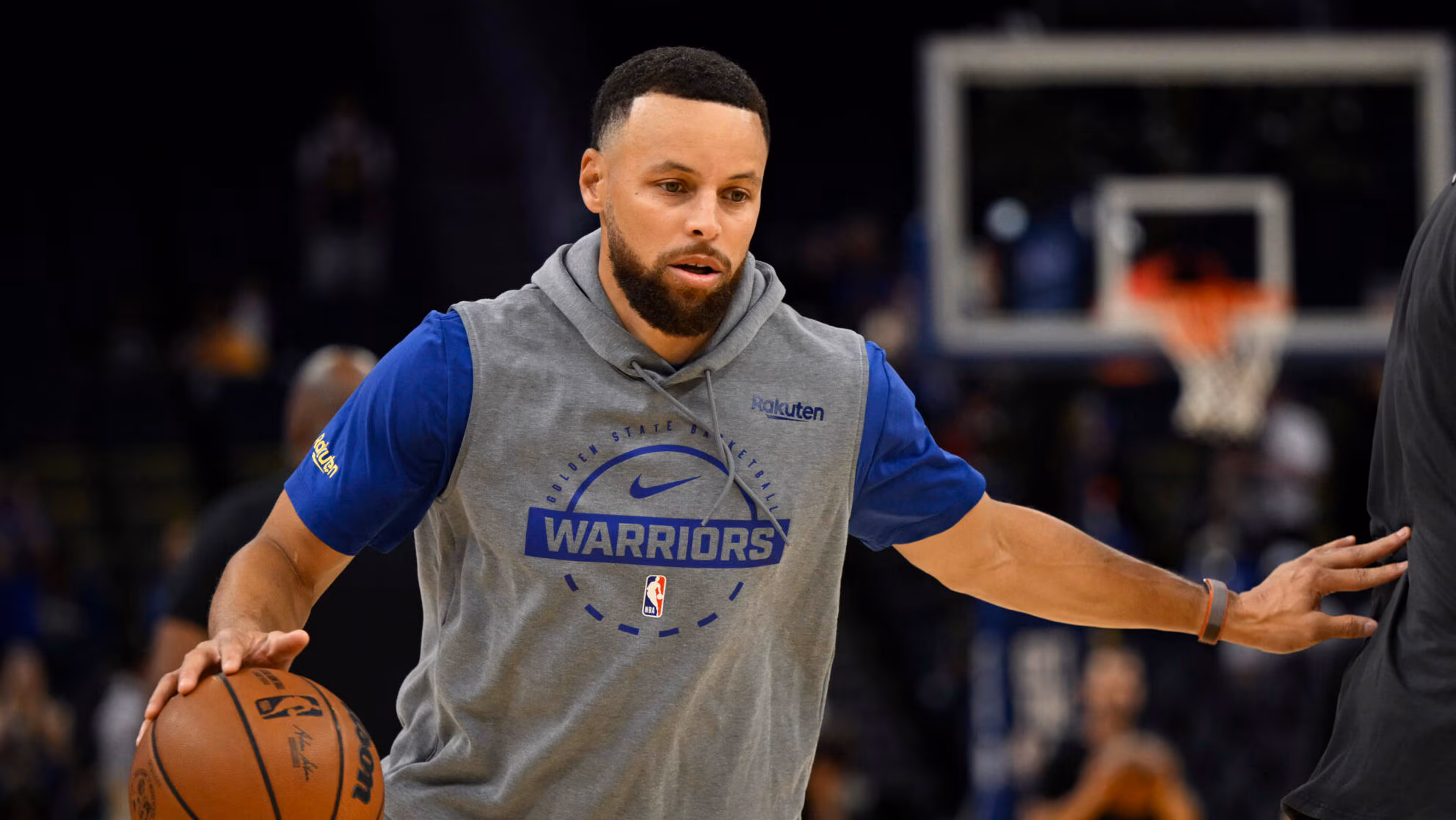 Stephen Curry returning for Warriors against Rockets after two-month absence with knee injury
