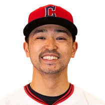 Steven Kwan keeps slapping singles and swiping bags