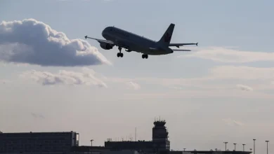 Suppléments sur les billets et annulations | Maux de tête en vue pour les voyageurs