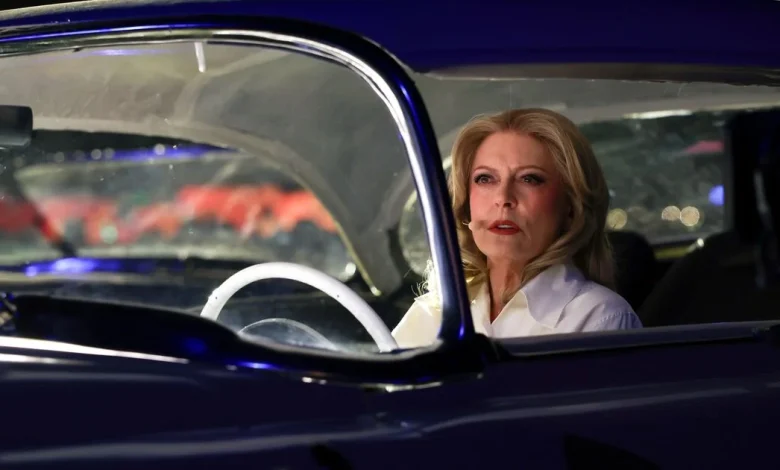 Susan Sarandon Acts Out Sabrina Carpenter’s Identity Crisis