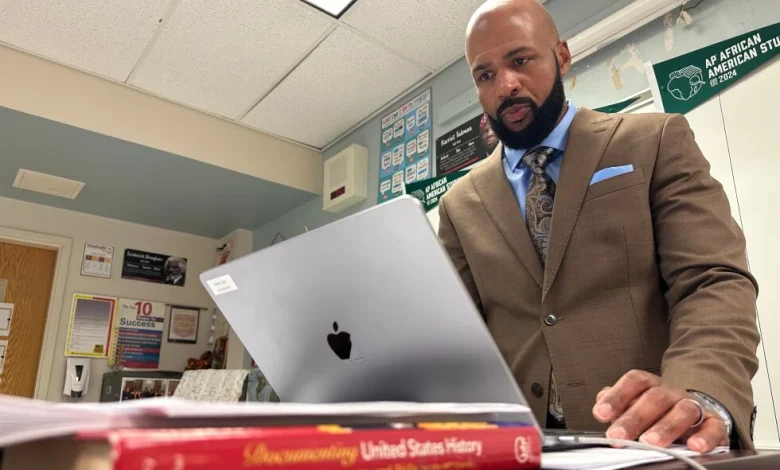 Teacher of the Year award goes to Pennsylvania history instructor