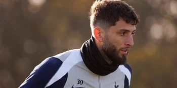 Team news | Bentancur, Vicario 'not ready' to face Sunderland