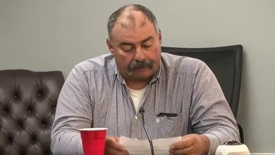 Tennessee school board member who called student 'hot' is censured