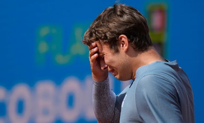 Tennis player Flavio Cobolli breaks down in tears in first top-5 win of career, 1 day after death of friend