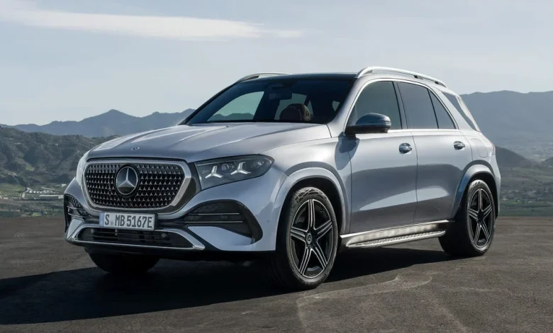 The 2027 Mercedes-Benz GLE-Class Lives On with Extensive Upgrades