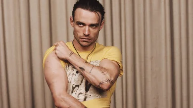 Thomas Doherty and Grace Van Patten on Vampires, Threesomes, and Hollywood Dreams