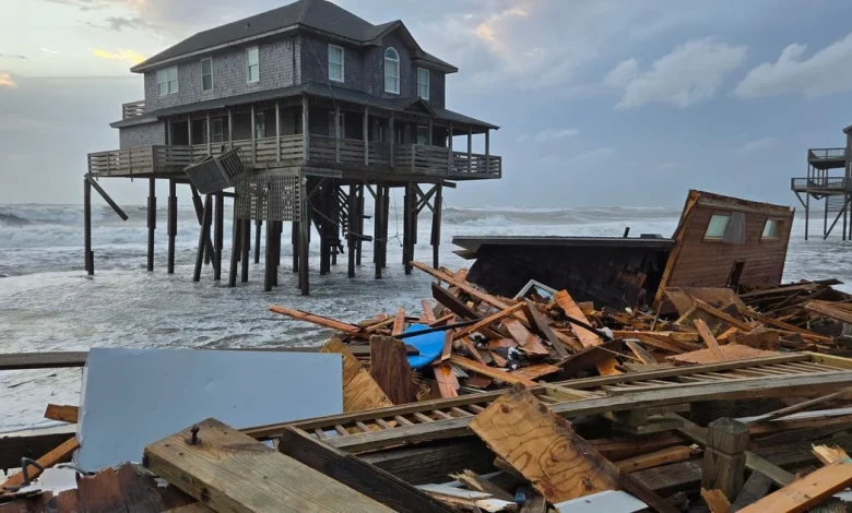 Threat of more oceanfront homes collapsing closes portion of Outer Banks beach