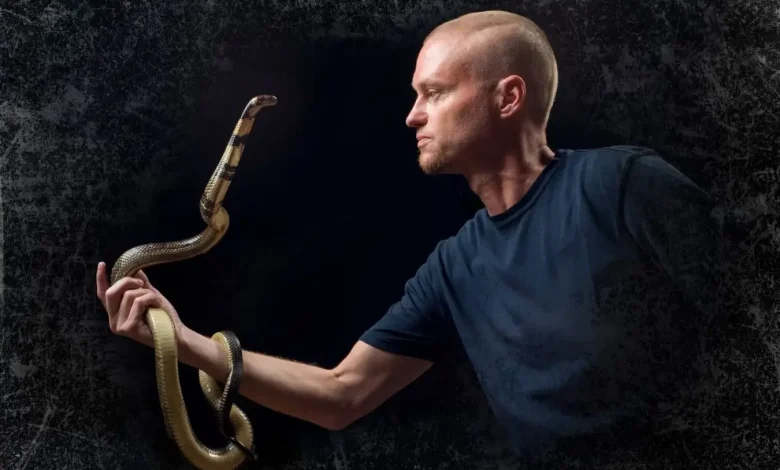 Tim Friede: I have been bitten by more than 200 snakes – on purpose
