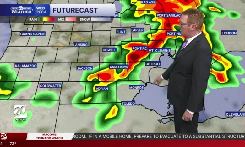 Tornado warning for Washtenaw County, tornado watch for all of SE Michigan until 4 a.m.