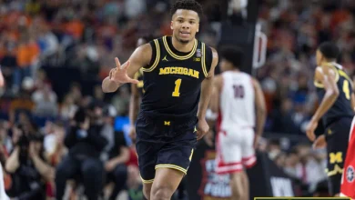 Trey McKenney signs to return to Michigan for sophomore season