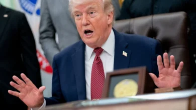 Trump Urges Companies to Forgo Tariff Refunds After Supreme Court Ruling