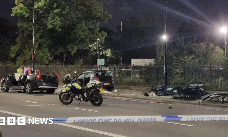 Two Met PCs charged over death of pregnant woman