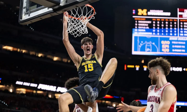 U-M Dominates No. 2 Arizona, Advances to First NCAA Tournament Title Game Since 2018