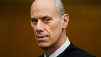 US appeals court blocks contempt case over Trump deportation flights | Donald Trump News