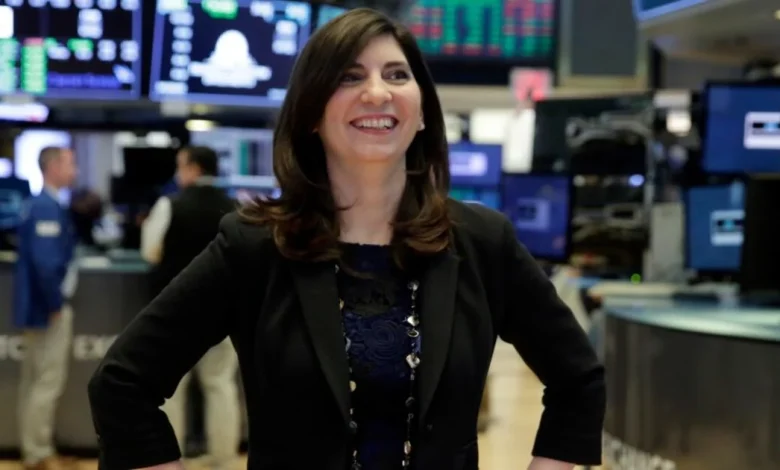 U.S. stocks rise and oil prices trim their gains on hopes for the ceasefire with Iran