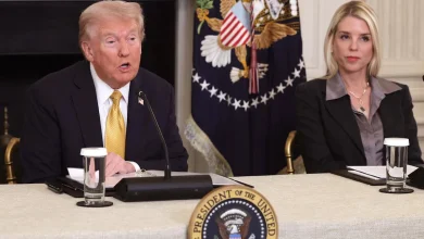 US strips citizenship from couple in trade theft case, part of Trump immigration push