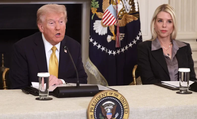 US strips citizenship from couple in trade theft case, part of Trump immigration push