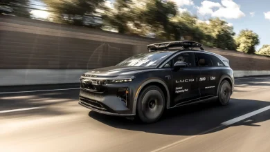 Uber and Nuro begin testing premium robotaxi service in San Francisco