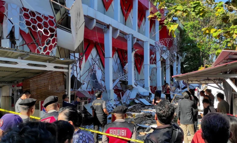 Un terremoto de magnitud 7,4 deja al menos un muerto en Indonesia
