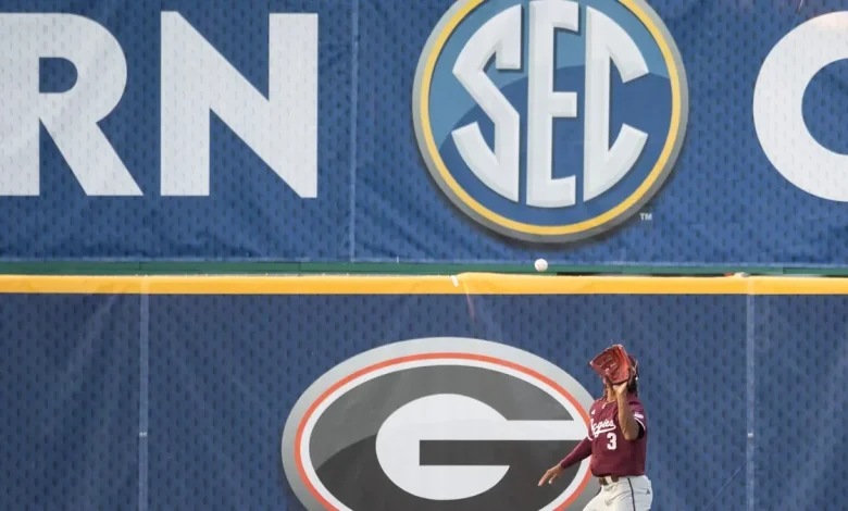 Updated SEC baseball standings after No. 1 goes down