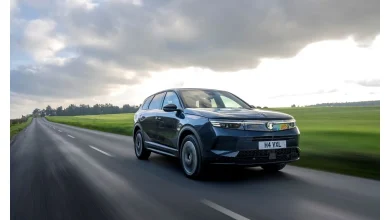 VAUXHALL INTRODUCES PLUG-IN HYBRID MODEL TO COMPLETE GRANDLAND ELECTRIFIED LINE-UP