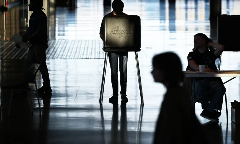 Virginia redistricting: The role of Klan images and Obama quotes