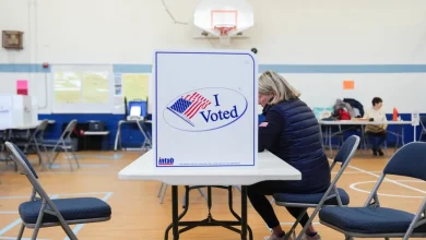 Virginia votes for redistricting, giving Democrats a boost : NPR