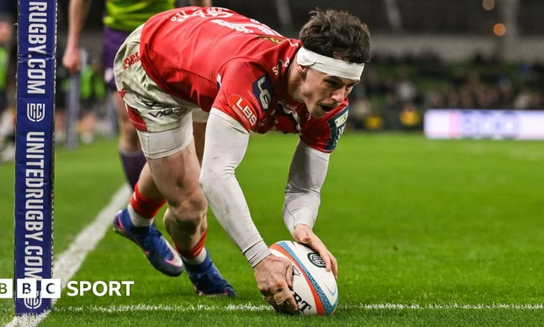 Wales wing Rogers to join Ospreys from Scarlets