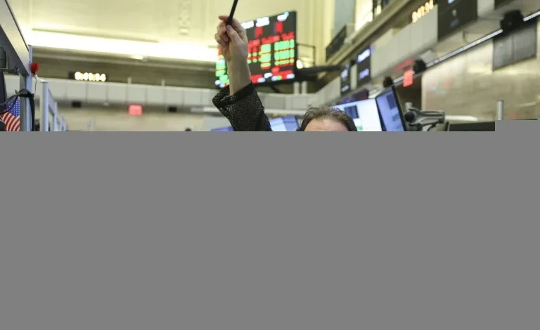 Wall Street termine en hausse, espère une fin du conflit au Moyen-Orient