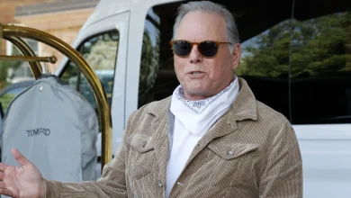 Warners Shareholders urged to Reject David Zaslav Golden Parachute