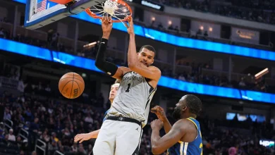 Wembanyama has 41 points, 18 rebounds as Spurs beat Warriors for 10th straight win