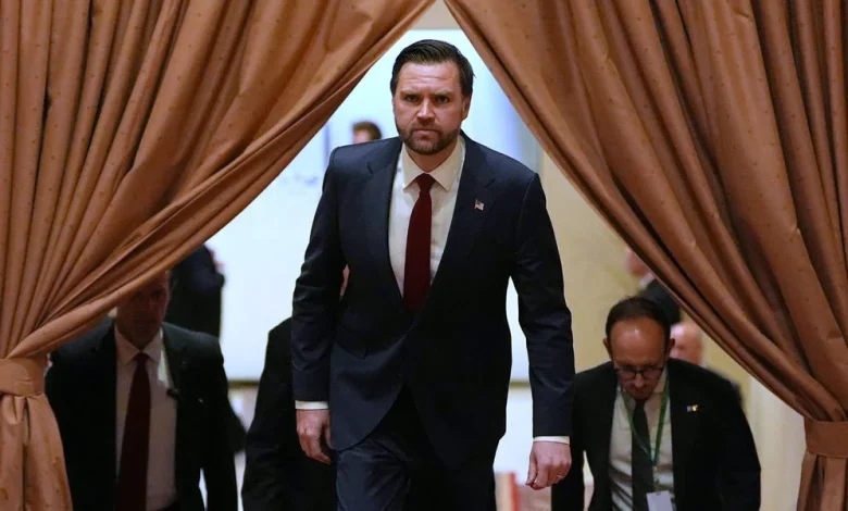 What Smart People Are Saying About the US-Iran Failed Peace Talks, Blockade