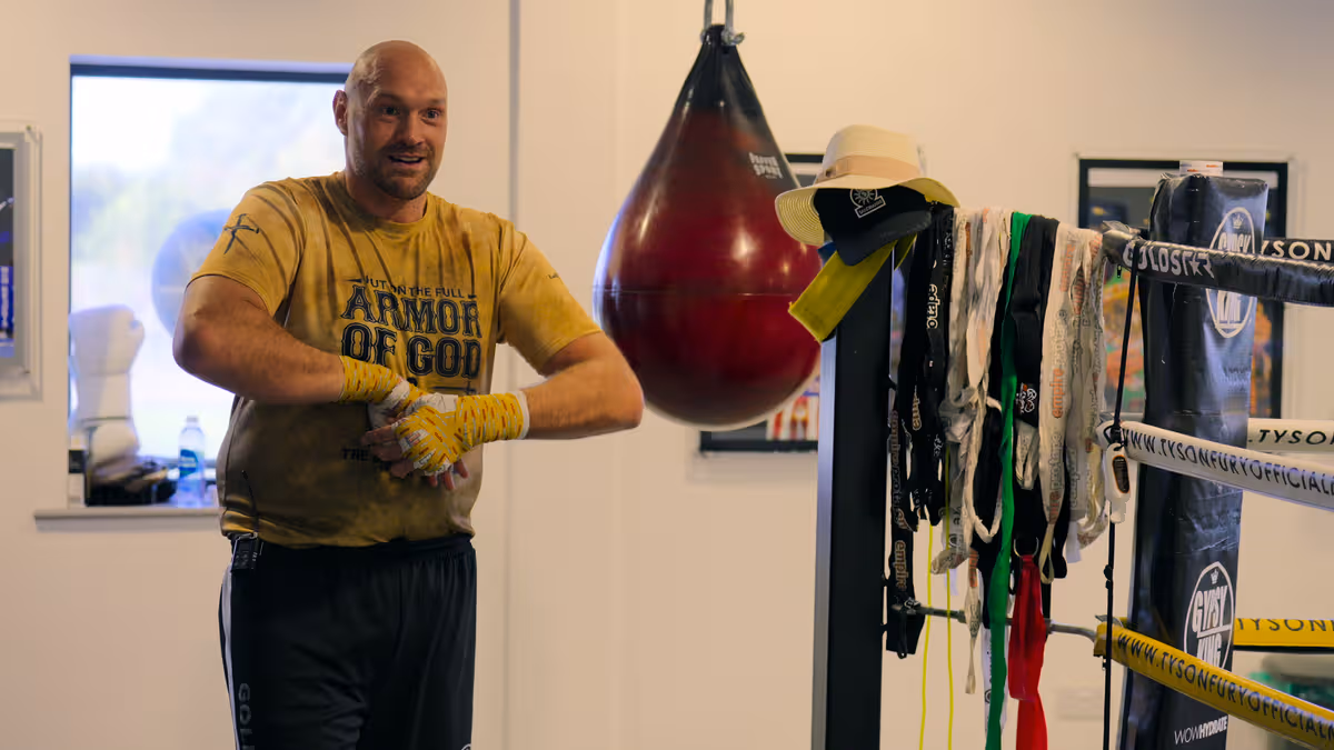 What happened to Tyson Fury's Uncle Hughie?