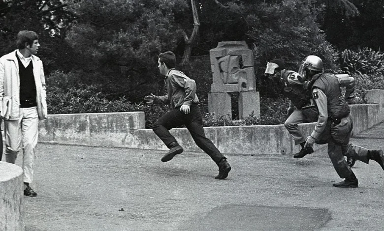 What the Hell Is Microlooting?