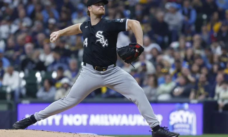White Sox option Shane Smith to make room for Tyler Schweitzer