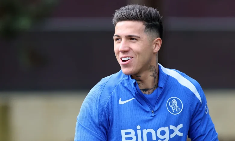 Why is Enzo Fernandez not playing for Chelsea vs. Man City?