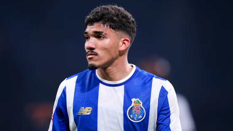 William Gomes joga hoje? Escalação do Porto contra o Nottingham Forest (16/04)