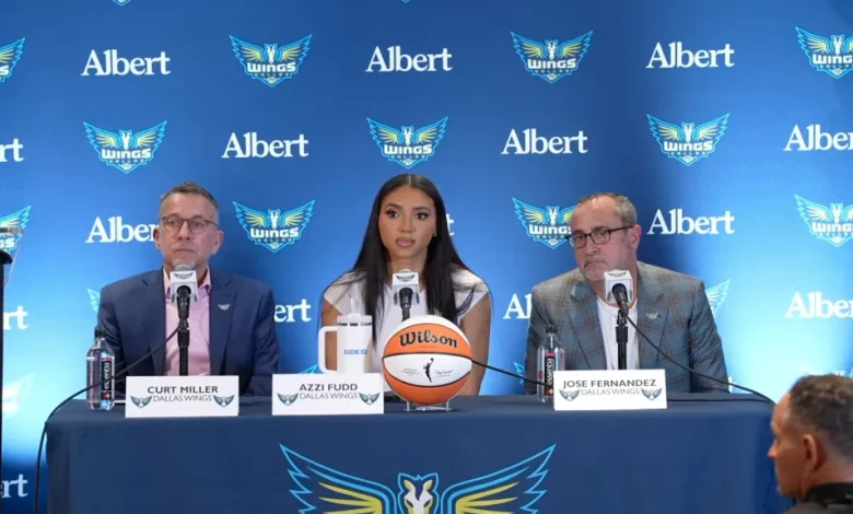 Wings PR nixes question for Azzi Fudd about relationship with Paige Bueckers