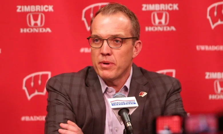 Wisconsin AD Chris McIntosh leaves for role with Big Ten