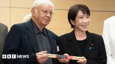'You are my god', Japan's PM tells British rock band Deep Purple