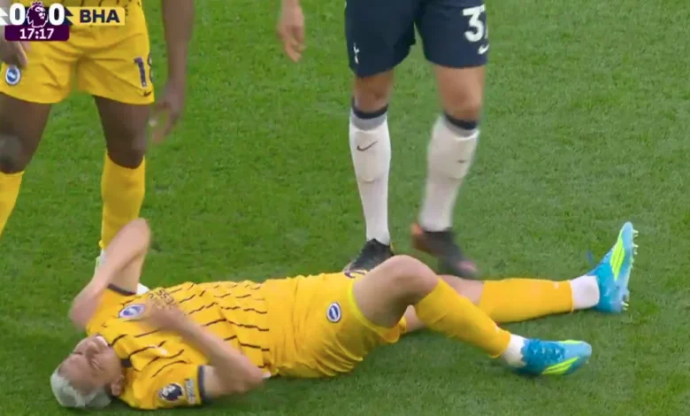 ¡Alerta máxima! Diego Gómez salió lesionado en Brigthon