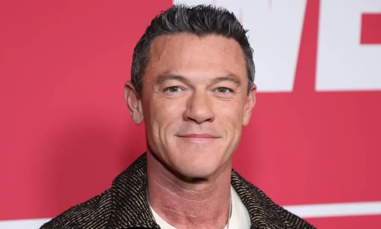 ​Luke Evans leaves little to the imagination in viral 'Rocky Horror' curtain call video​